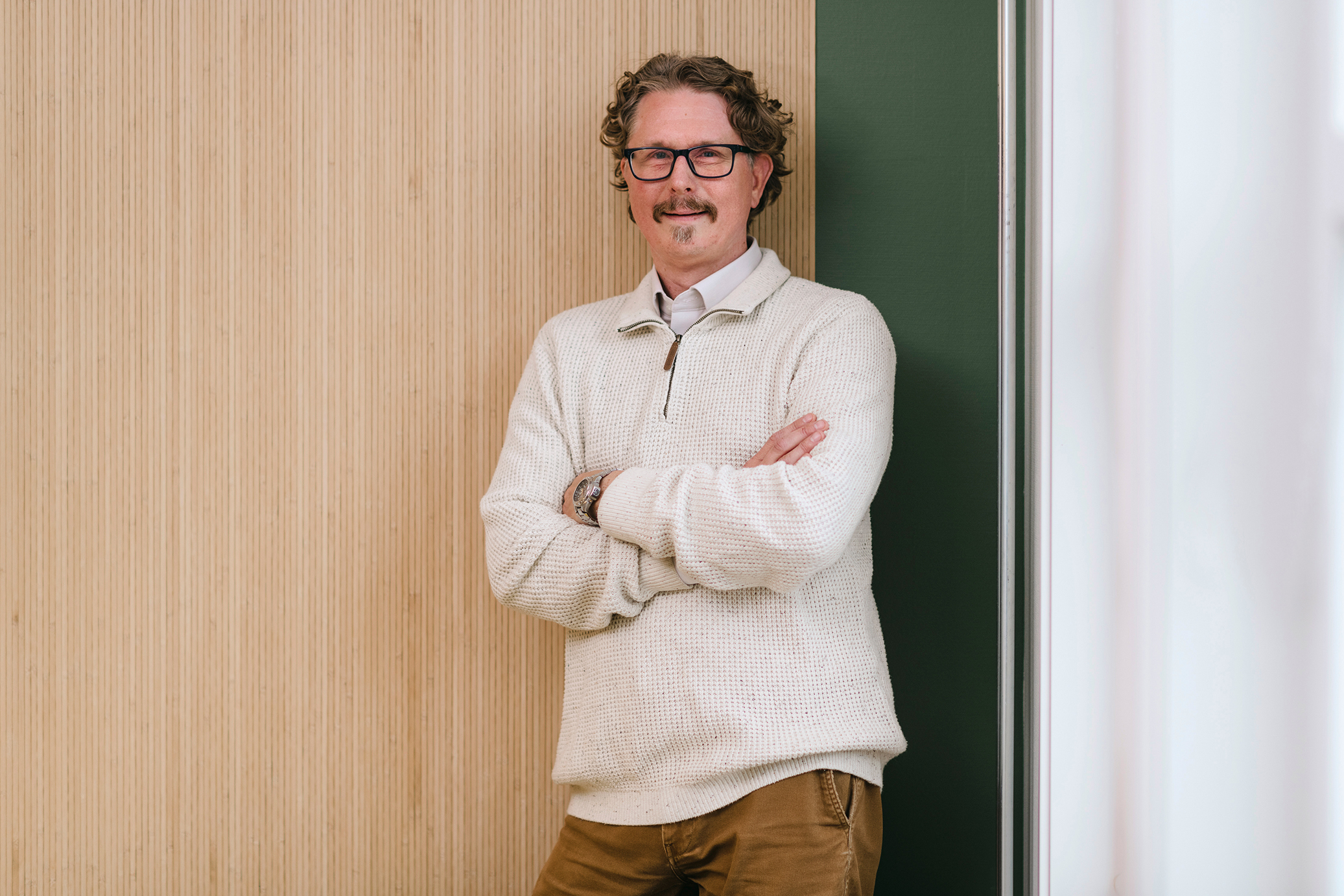 Half body portrait of employee Niklas Silfwerling